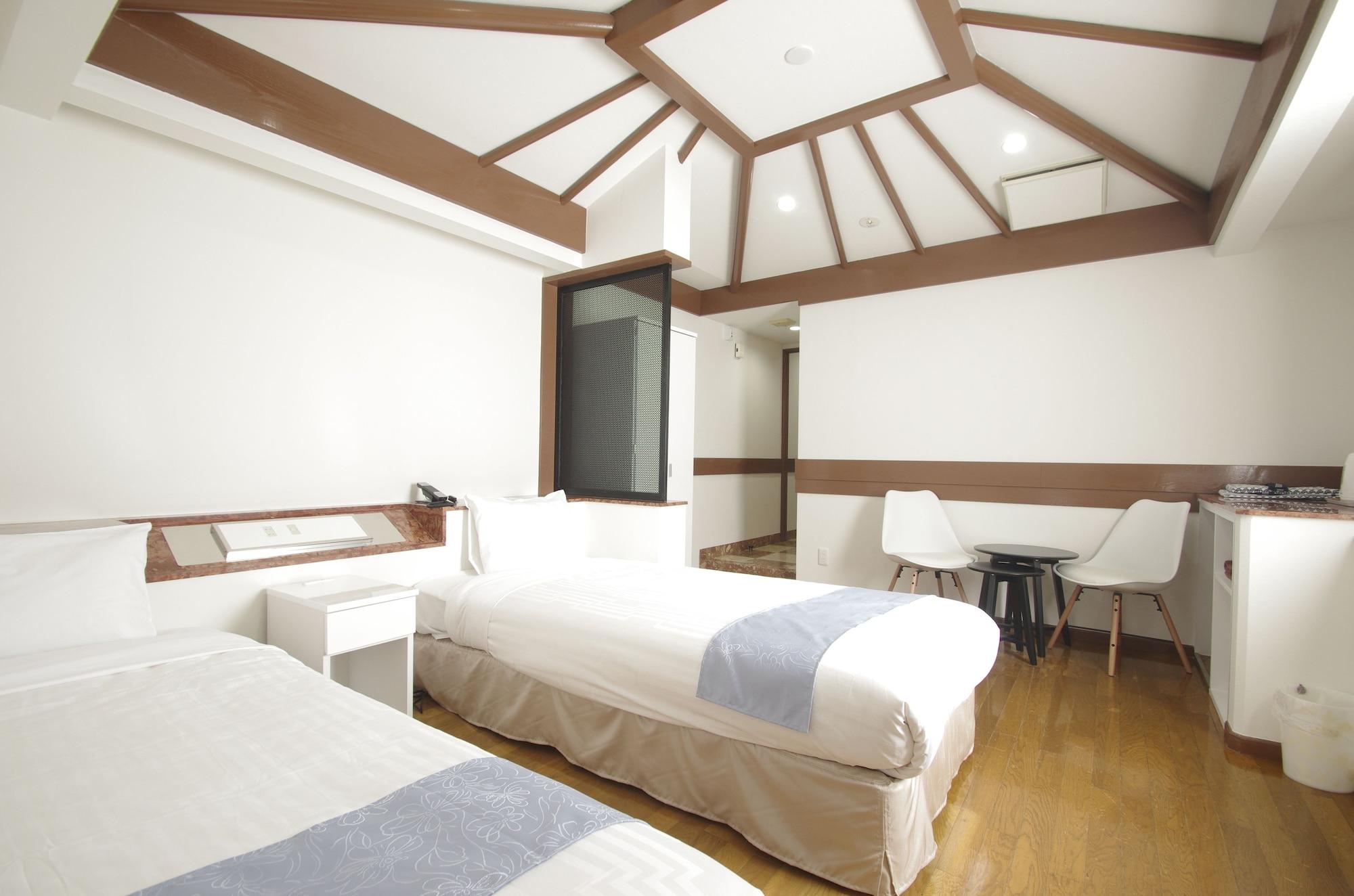 Imalle Yokohama Isezakicho Hotel 3*